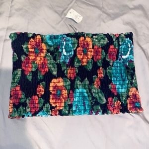 Cropped shirt NEVER USED